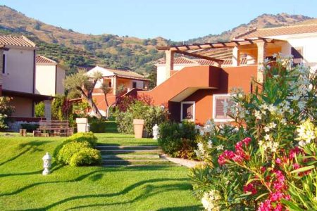 Alcantara Resort