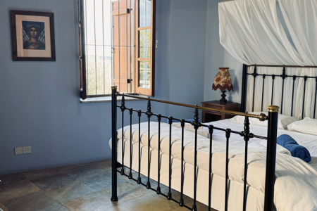 Porfyrios Country House